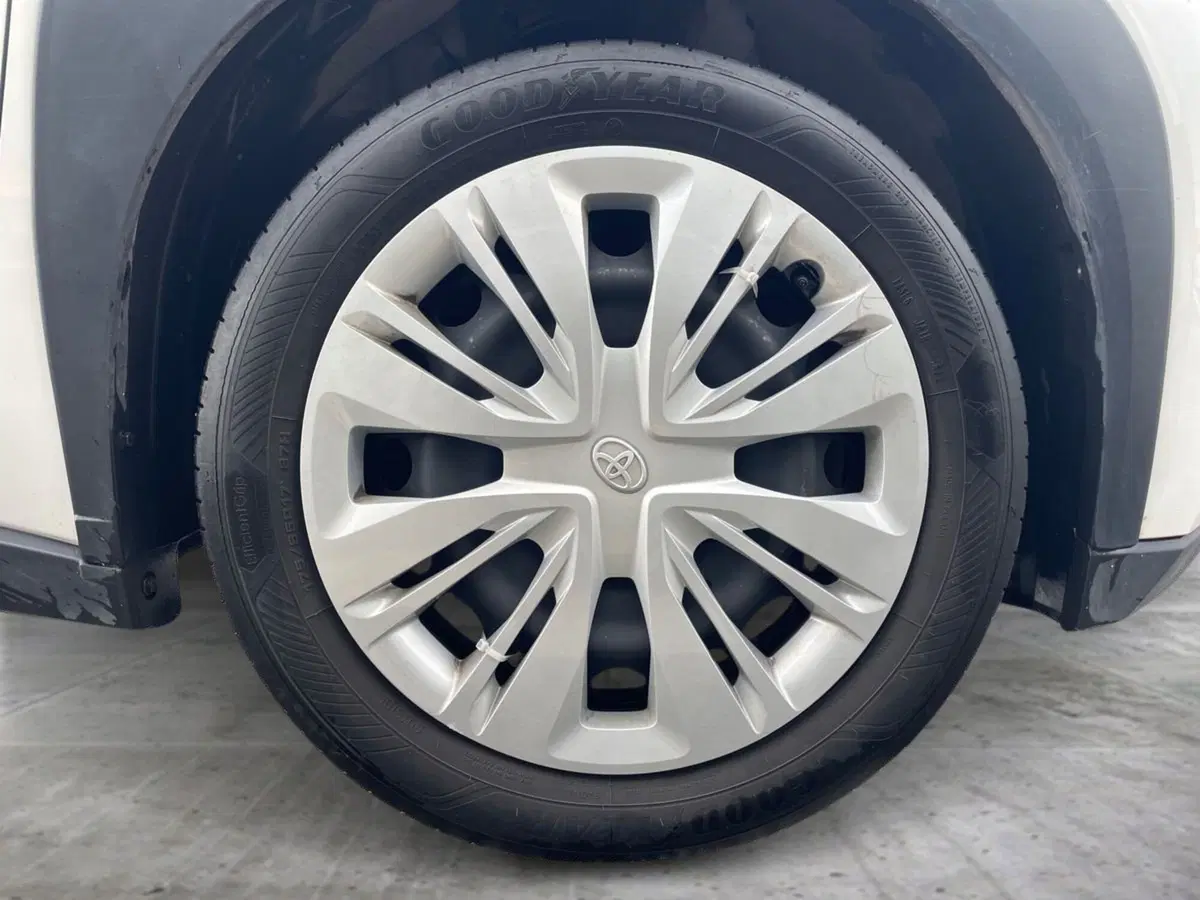 Toyota Aygo X usata a Reggio Calabria (13)