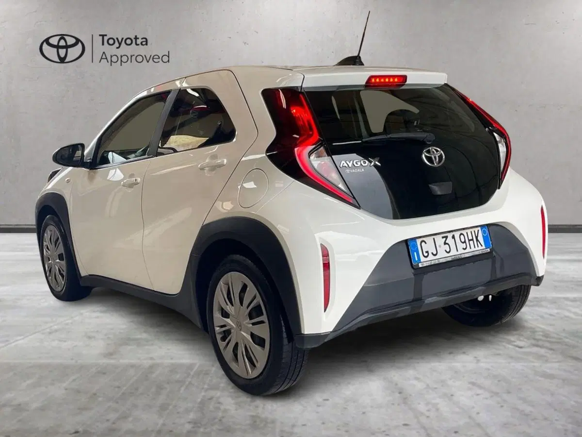 Toyota Aygo X usata a Reggio Calabria (5)