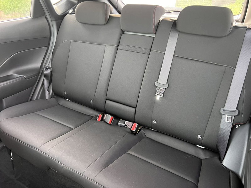 Hyundai Kona nuova a Reggio Calabria (10)