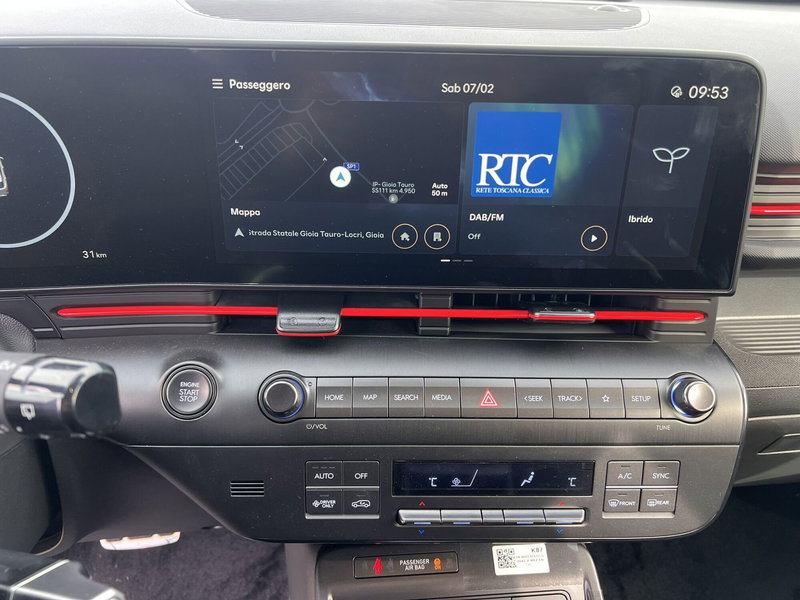 Hyundai Kona nuova a Reggio Calabria (13)
