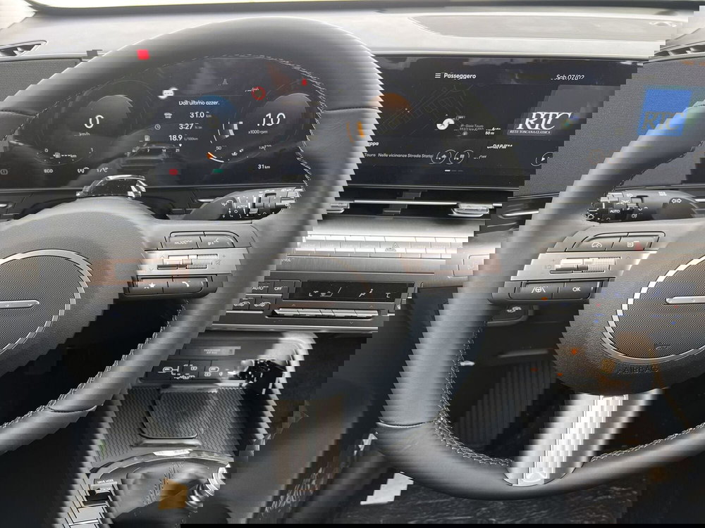 Hyundai Kona nuova a Reggio Calabria (12)