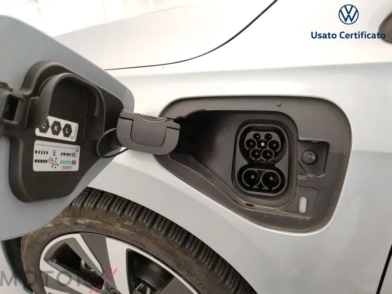Volkswagen Golf usata a Varese (8)