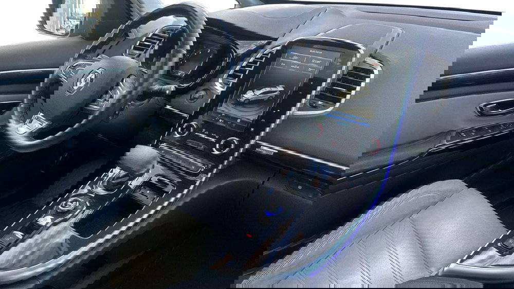 Renault Espace usata a Padova (9)