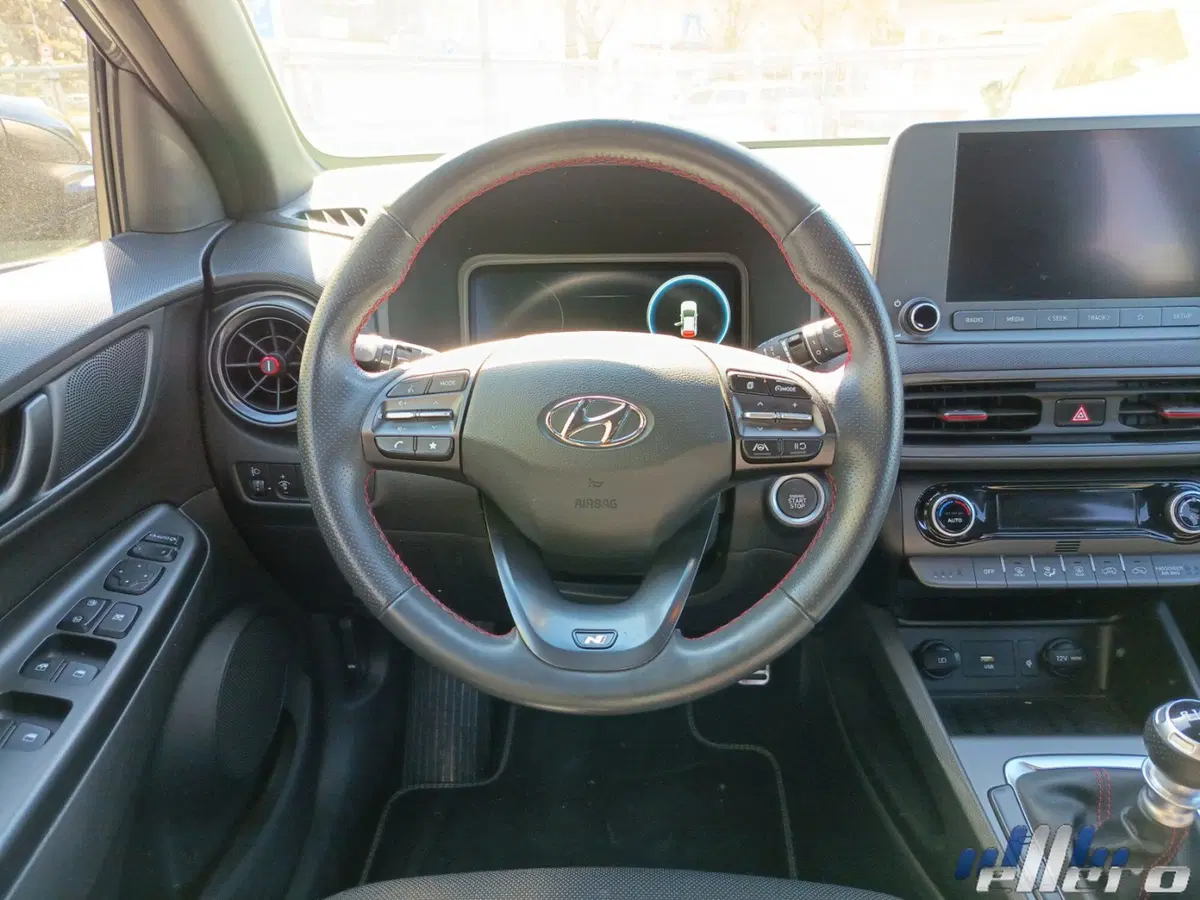 Hyundai Kona usata a Cuneo (13)