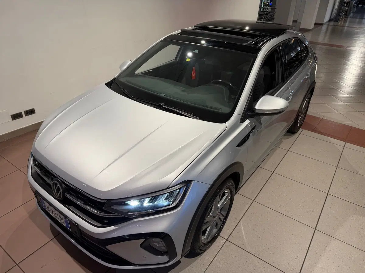 Volkswagen Taigo usata a Genova (10)