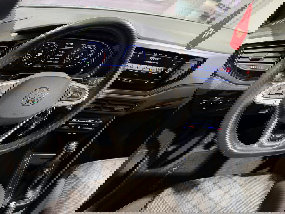 Volkswagen Taigo usata a Genova (13)