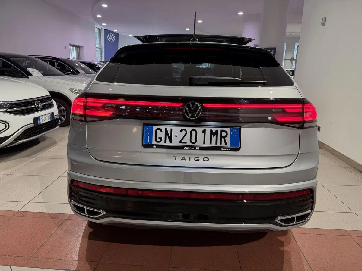 Volkswagen Taigo usata a Genova (4)