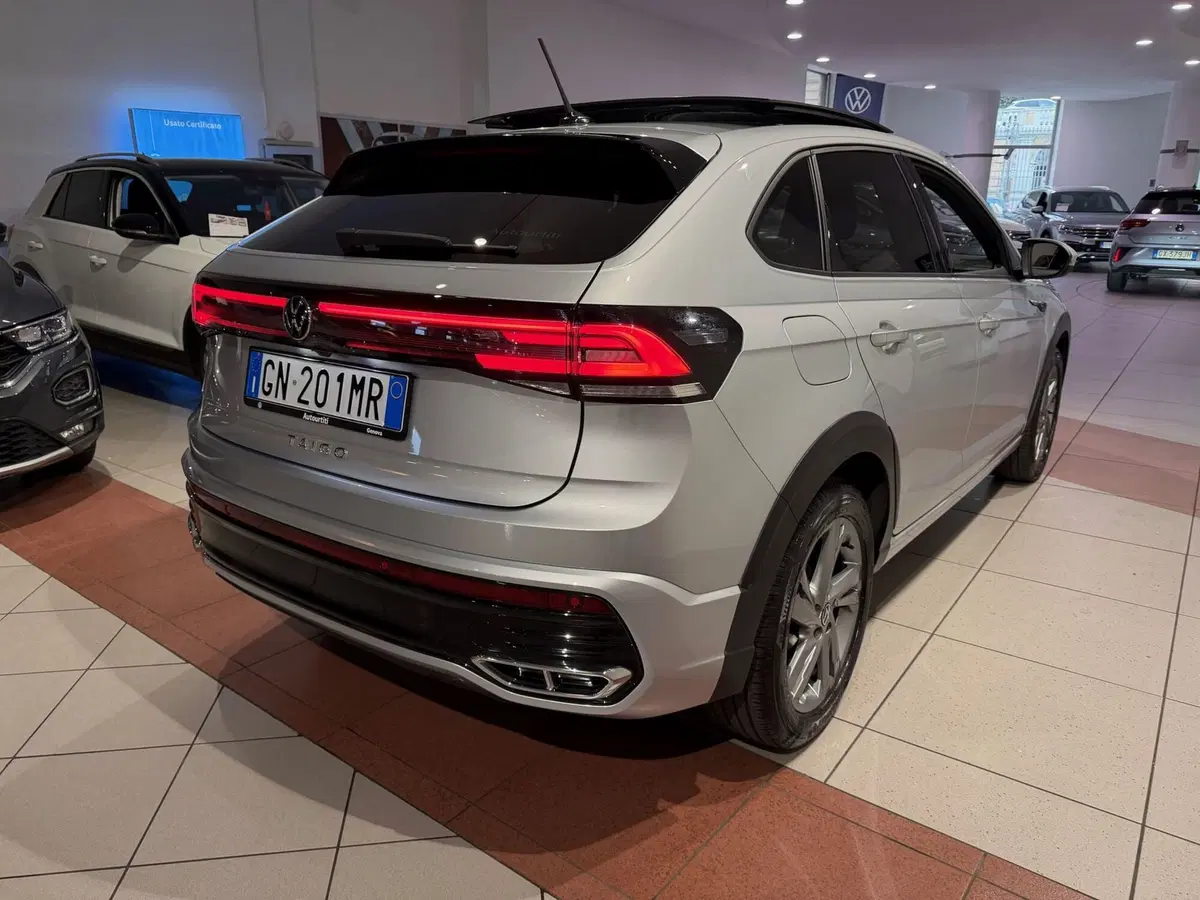 Volkswagen Taigo usata a Genova (5)