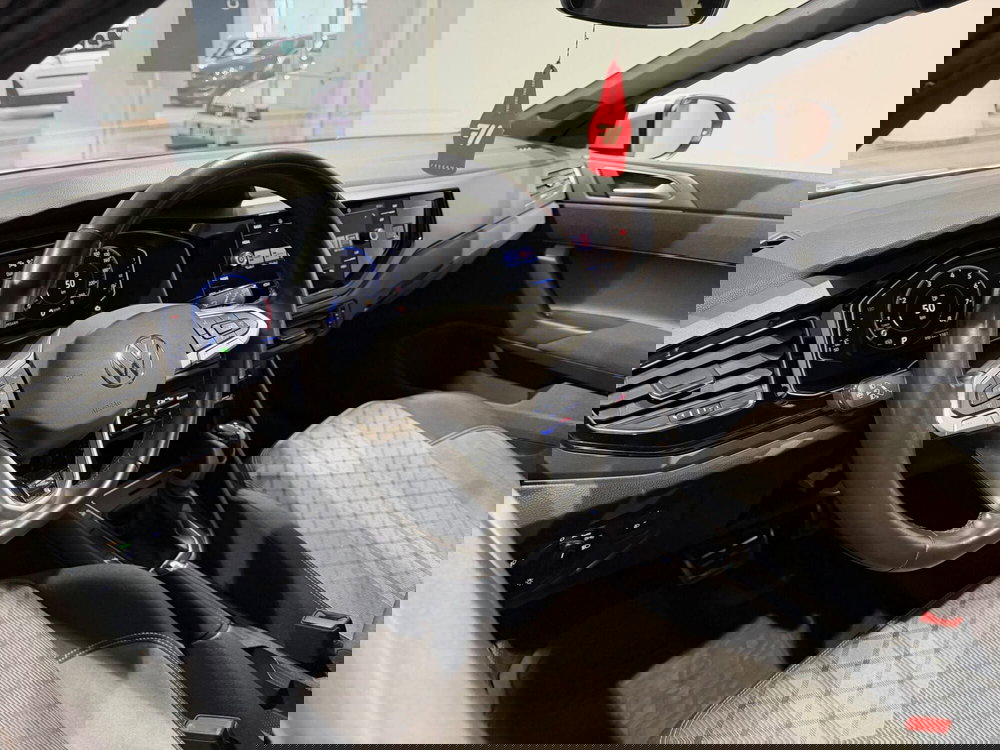 Volkswagen Taigo usata a Genova (8)