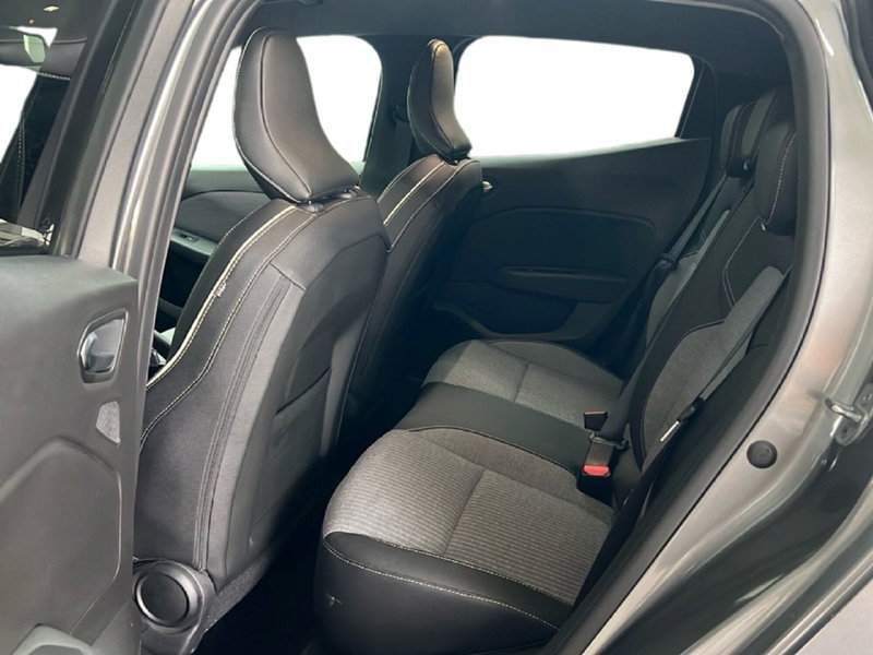 Renault Clio usata a Roma (11)