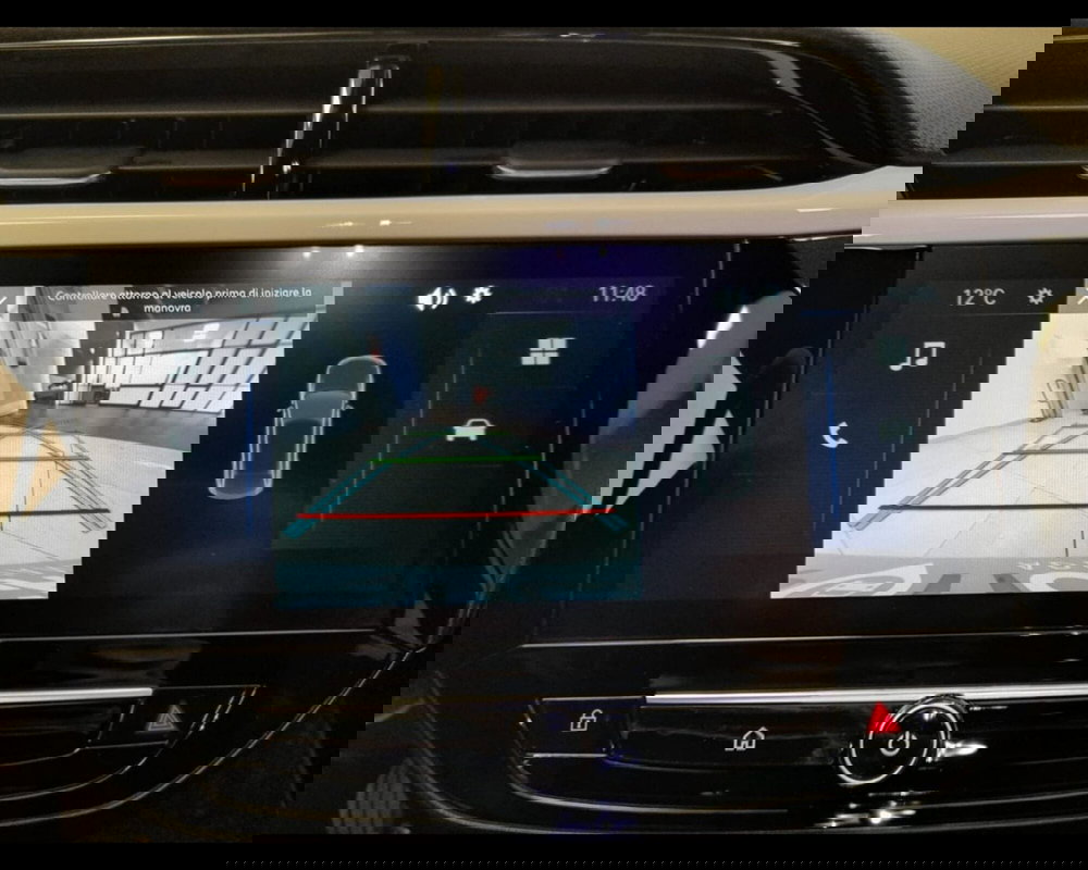 Opel Corsa nuova a Savona (13)