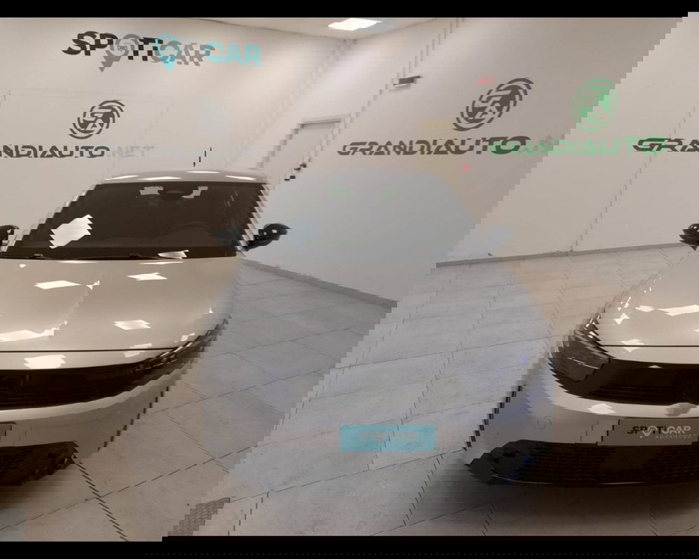 Opel Corsa nuova a Savona (9)