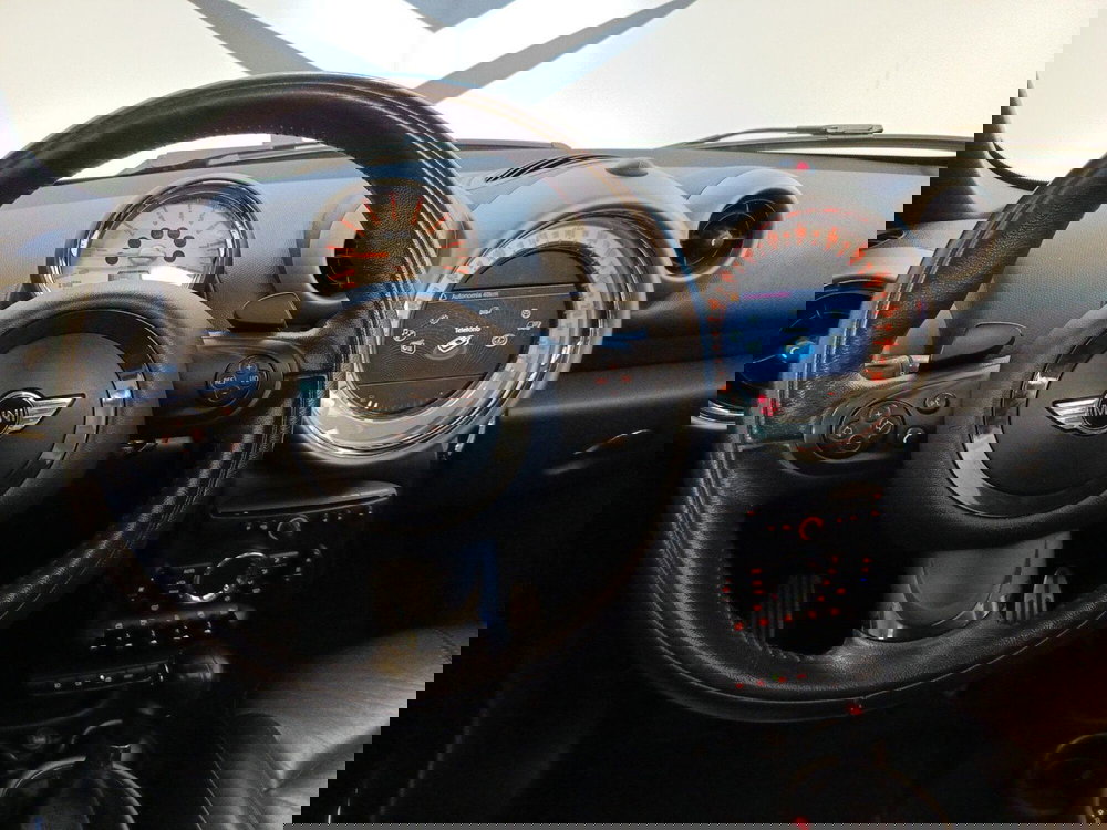 MINI Mini Countryman usata a Varese (11)