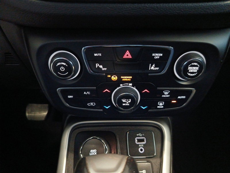 Jeep Compass usata a Varese (14)