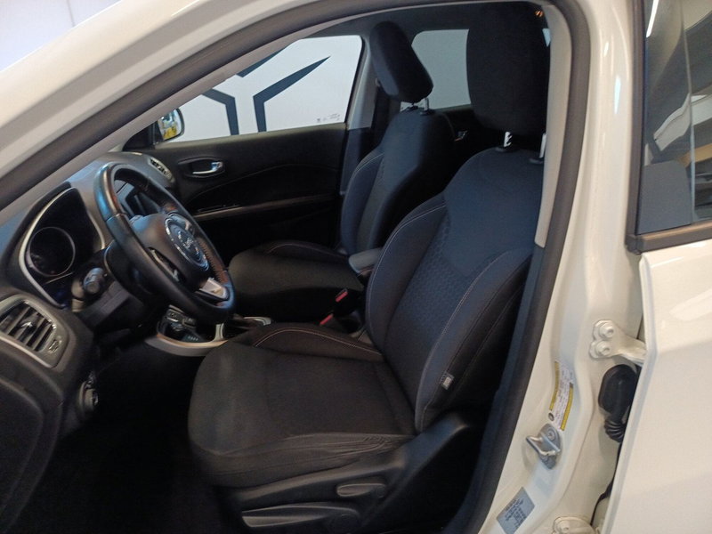 Jeep Compass usata a Varese (8)