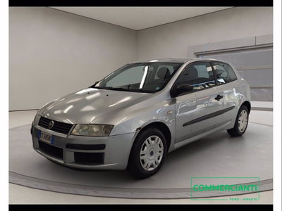 Fiat Stilo 1.6i 16V 3 porte Active del 2005 usata a Catania