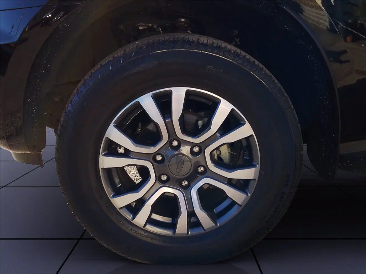 Ford Ranger Pick-up usata a Milano (8)