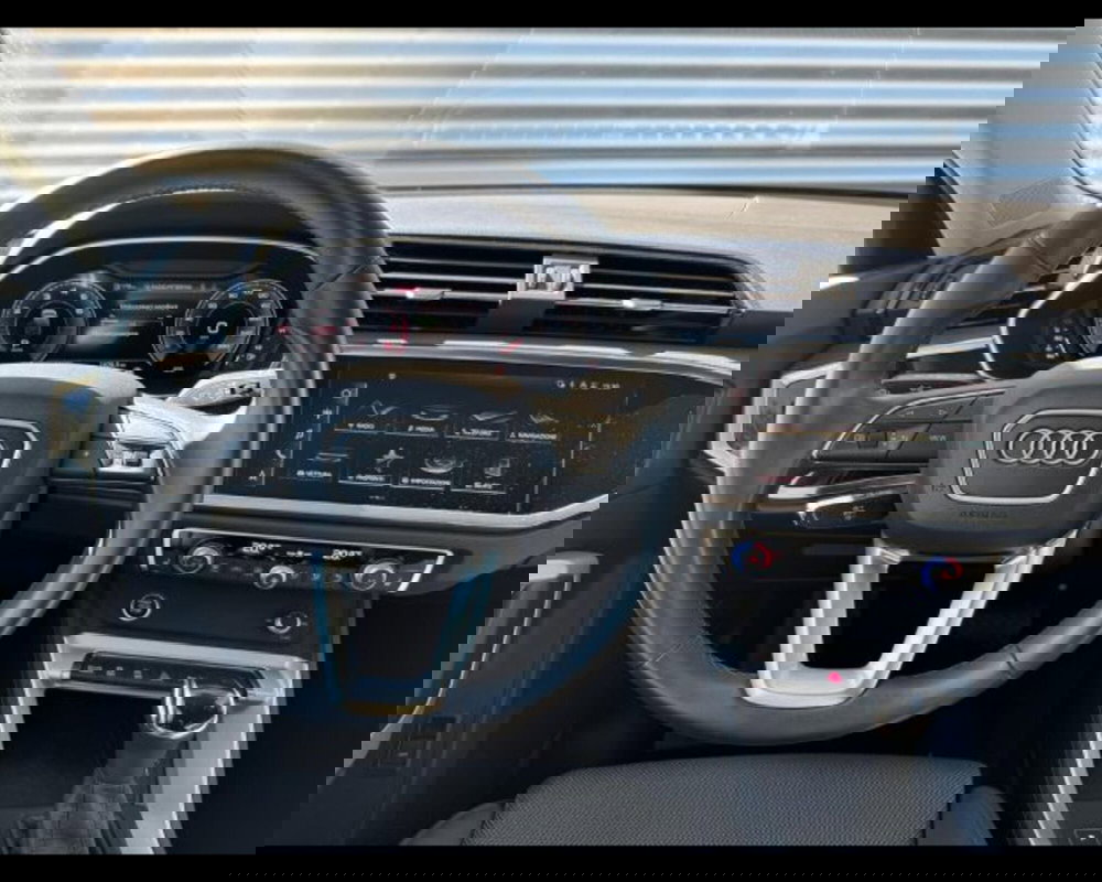 Audi Q3 Sportback usata a Treviso (4)