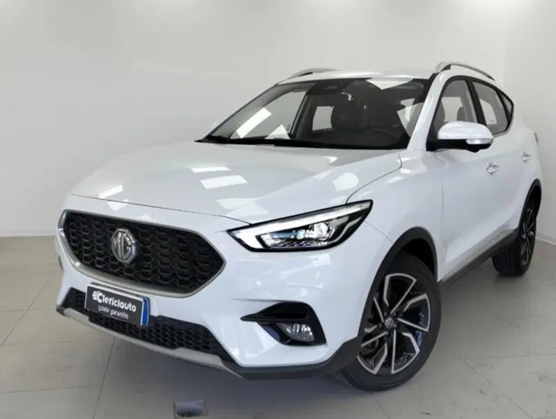 Mg ZS usata a Como