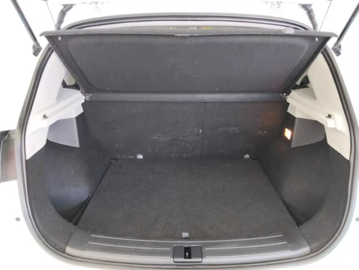 Mg ZS usata a Como (19)