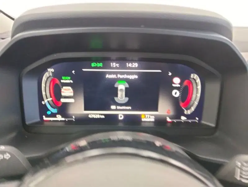Nissan Qashqai usata a Como (13)