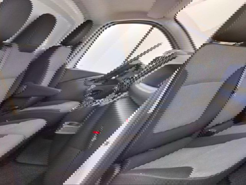 Opel Vivaro Furgone usata a Como (3)