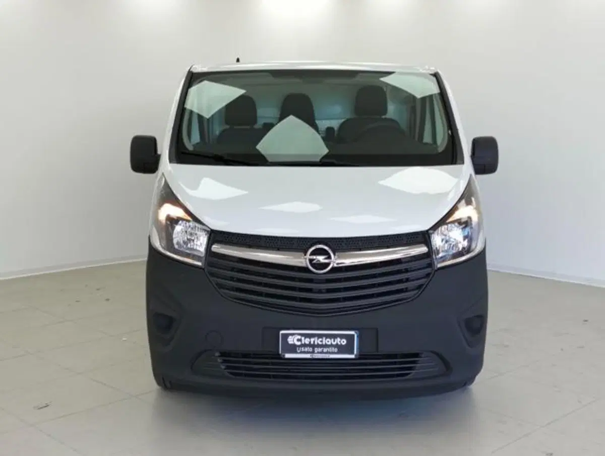 Opel Vivaro Furgone usata a Como (5)