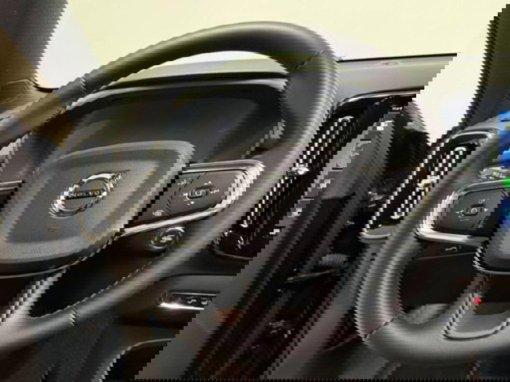 Volvo XC40 usata a Como (10)