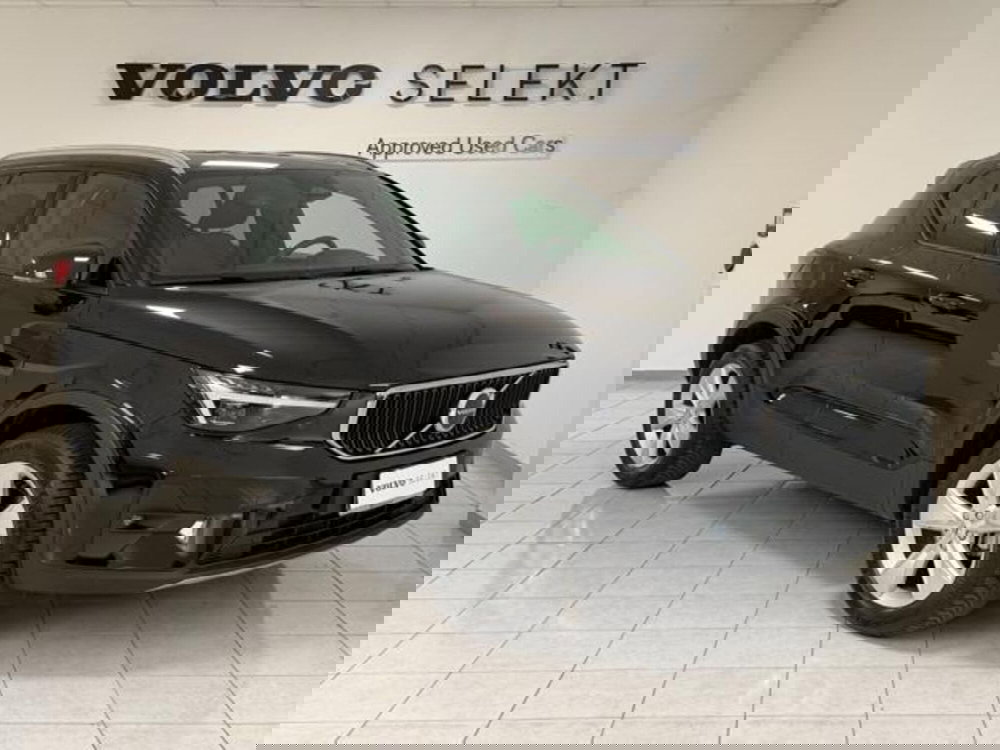 Volvo XC40 usata a Como (2)