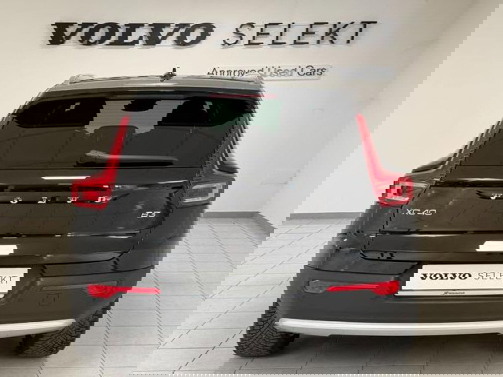 Volvo XC40 usata a Como (4)