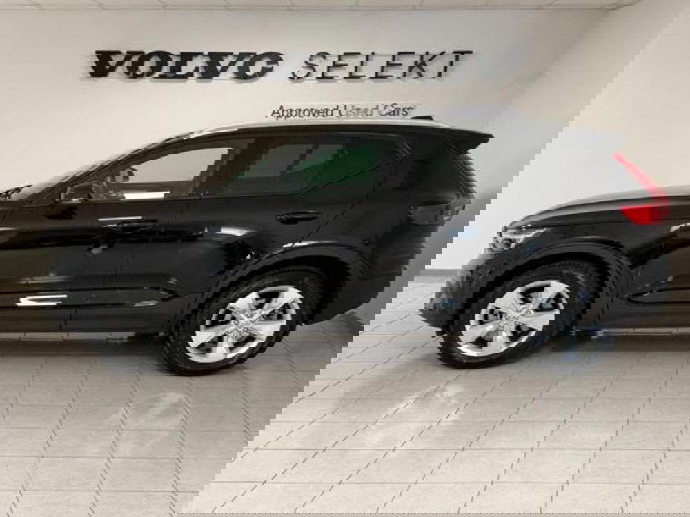 Volvo XC40 usata a Como (8)