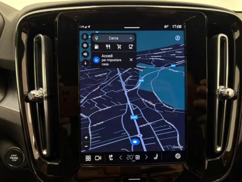 Volvo XC40 usata a Como (12)