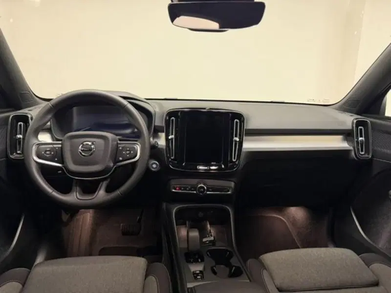 Volvo XC40 usata a Como (5)