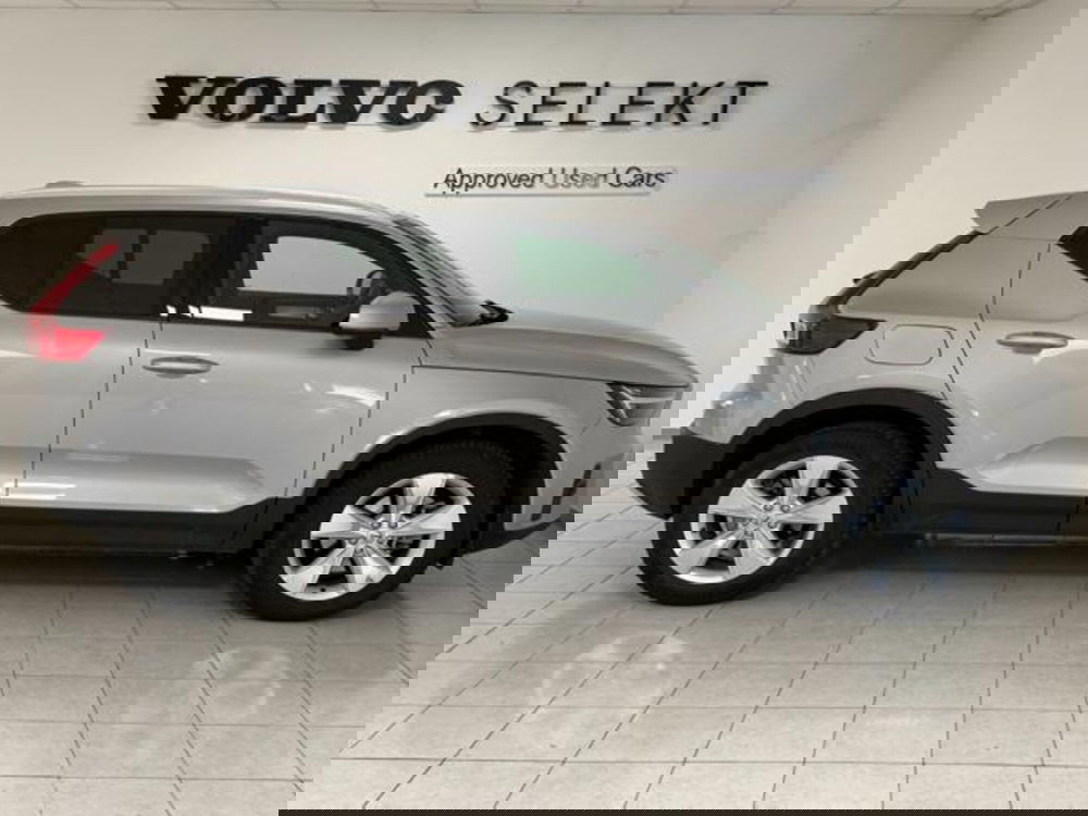 Volvo XC40 usata a Como (9)