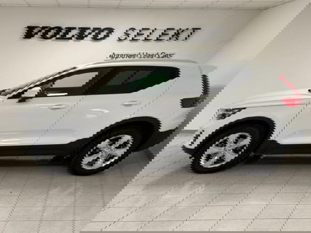Volvo XC40 usata a Como (8)