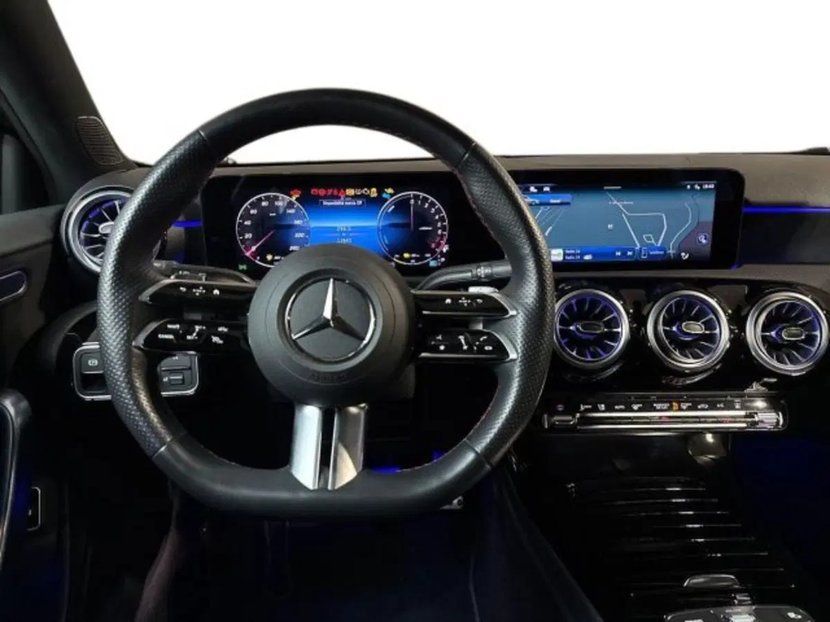 Mercedes-Benz Classe A usata a Bologna (11)