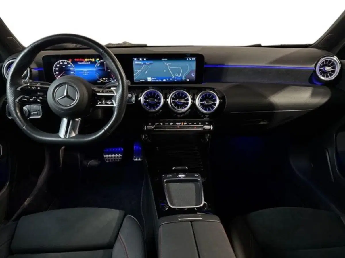 Mercedes-Benz Classe A usata a Bologna (9)