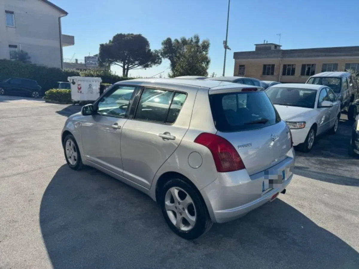 Suzuki Swift usata a Macerata (5)