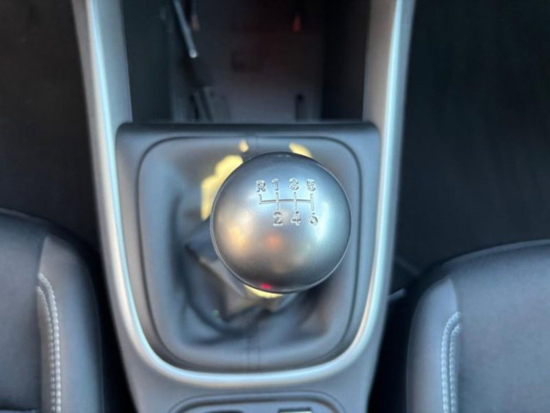 Jeep Avenger nuova a Cuneo (14)