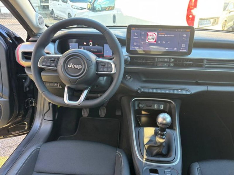 Jeep Avenger nuova a Cuneo (18)