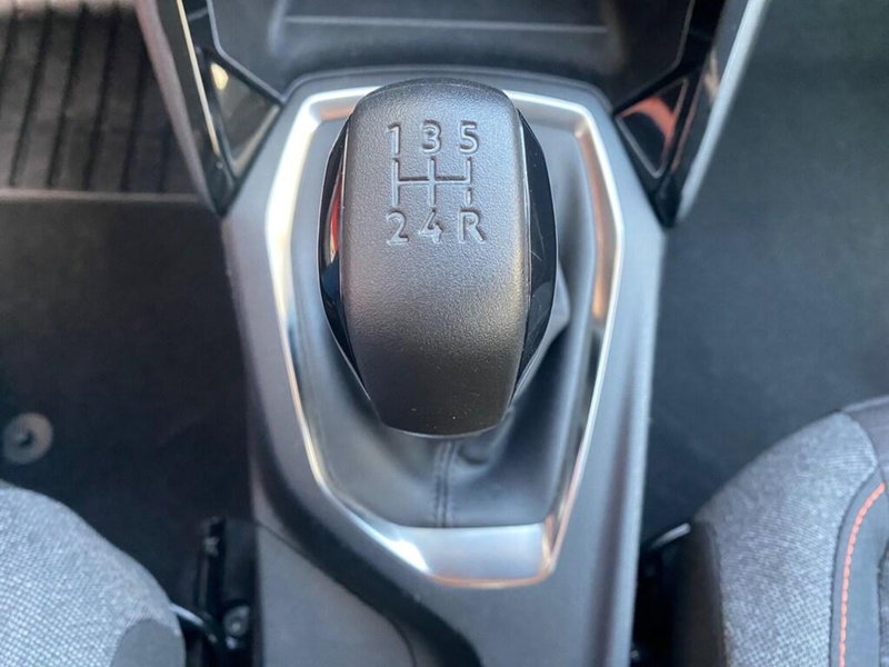 Peugeot 208 usata a Torino (12)