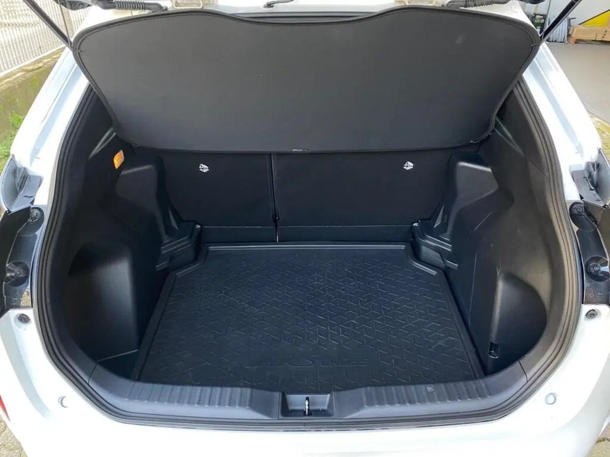 Toyota Yaris Cross usata a Torino (9)