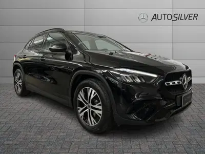 Mercedes-Benz GLA SUV 200 d Progressive Advanced Plus auto del 2024 usata a Verona
