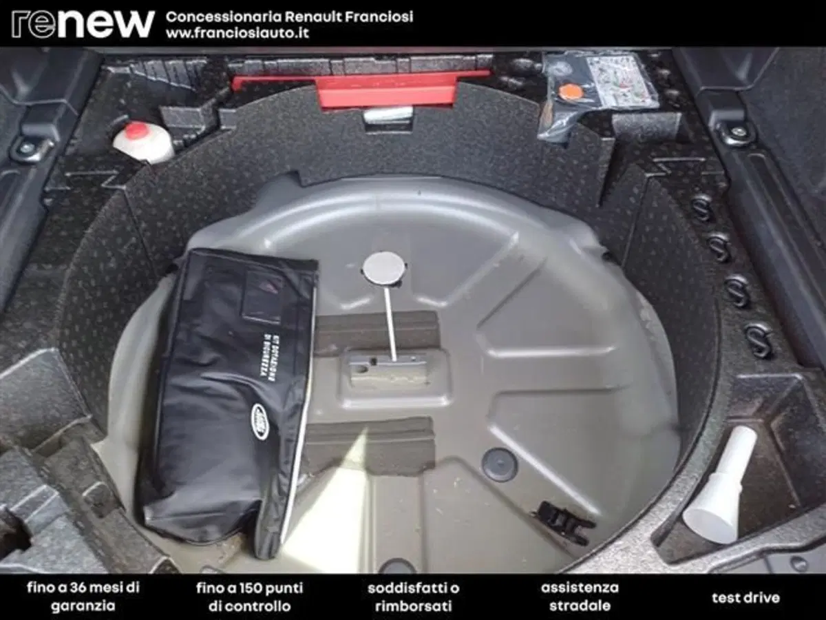 Land Rover Discovery Sport usata a Modena (13)