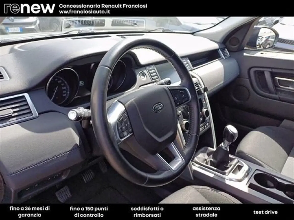 Land Rover Discovery Sport usata a Modena (9)
