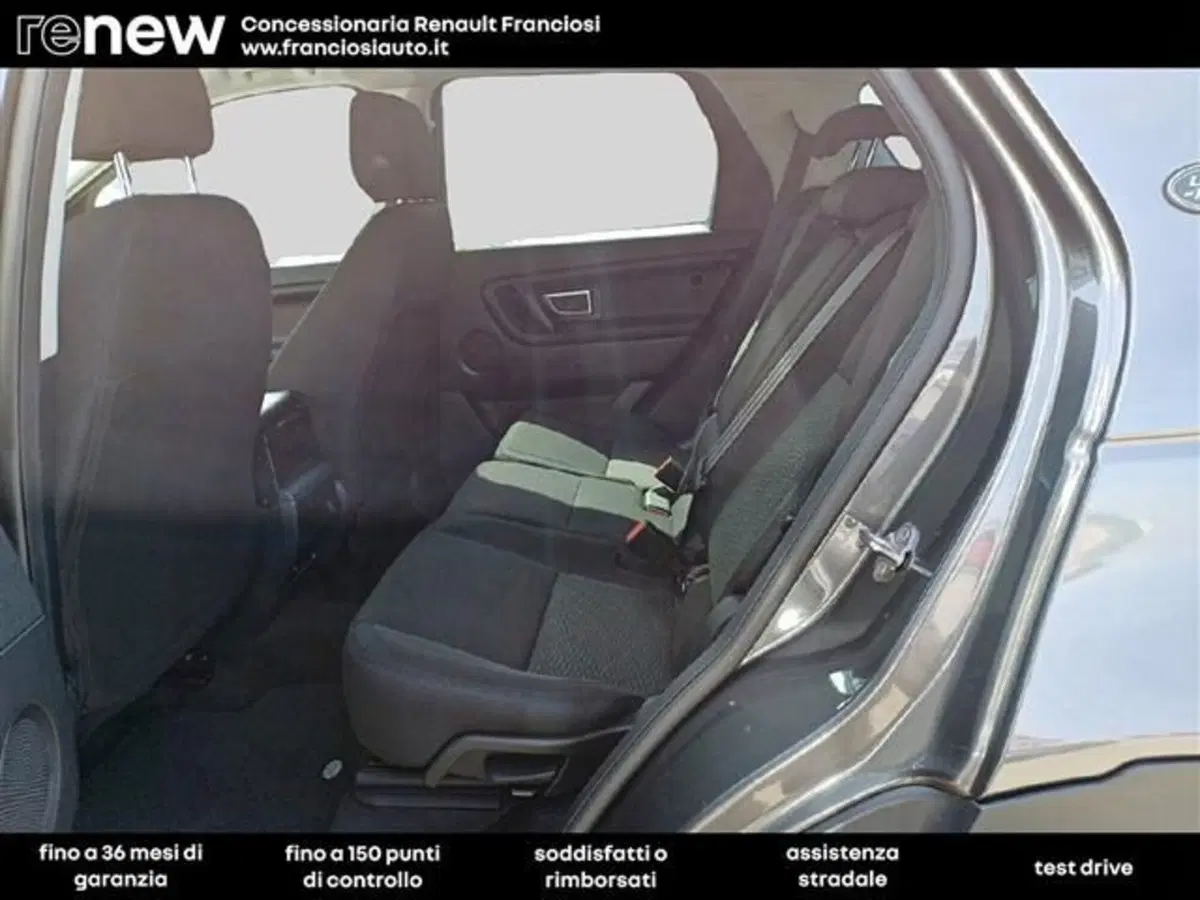 Land Rover Discovery Sport usata a Modena (11)