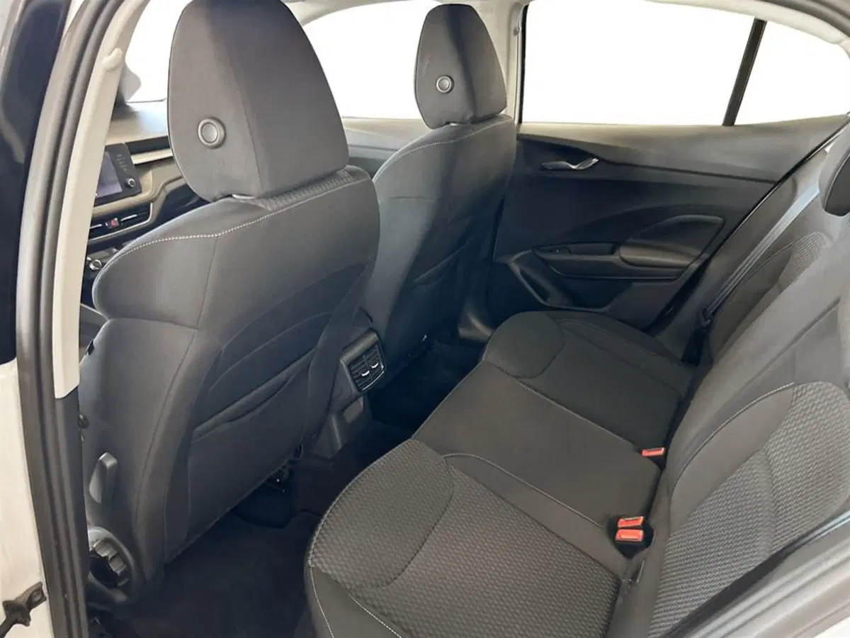 Skoda Fabia usata a Piacenza (12)