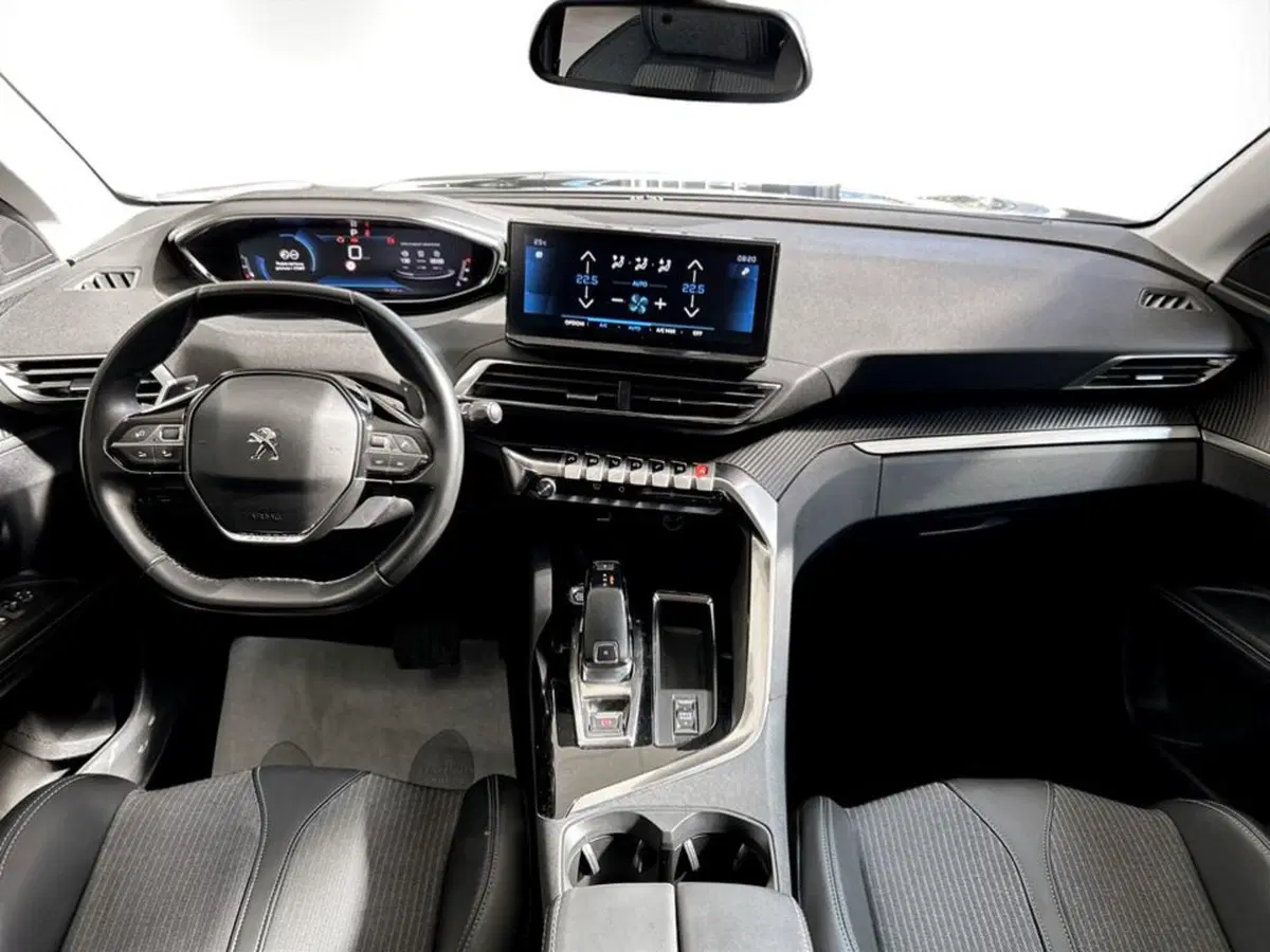 Peugeot 3008 usata a Piacenza (8)