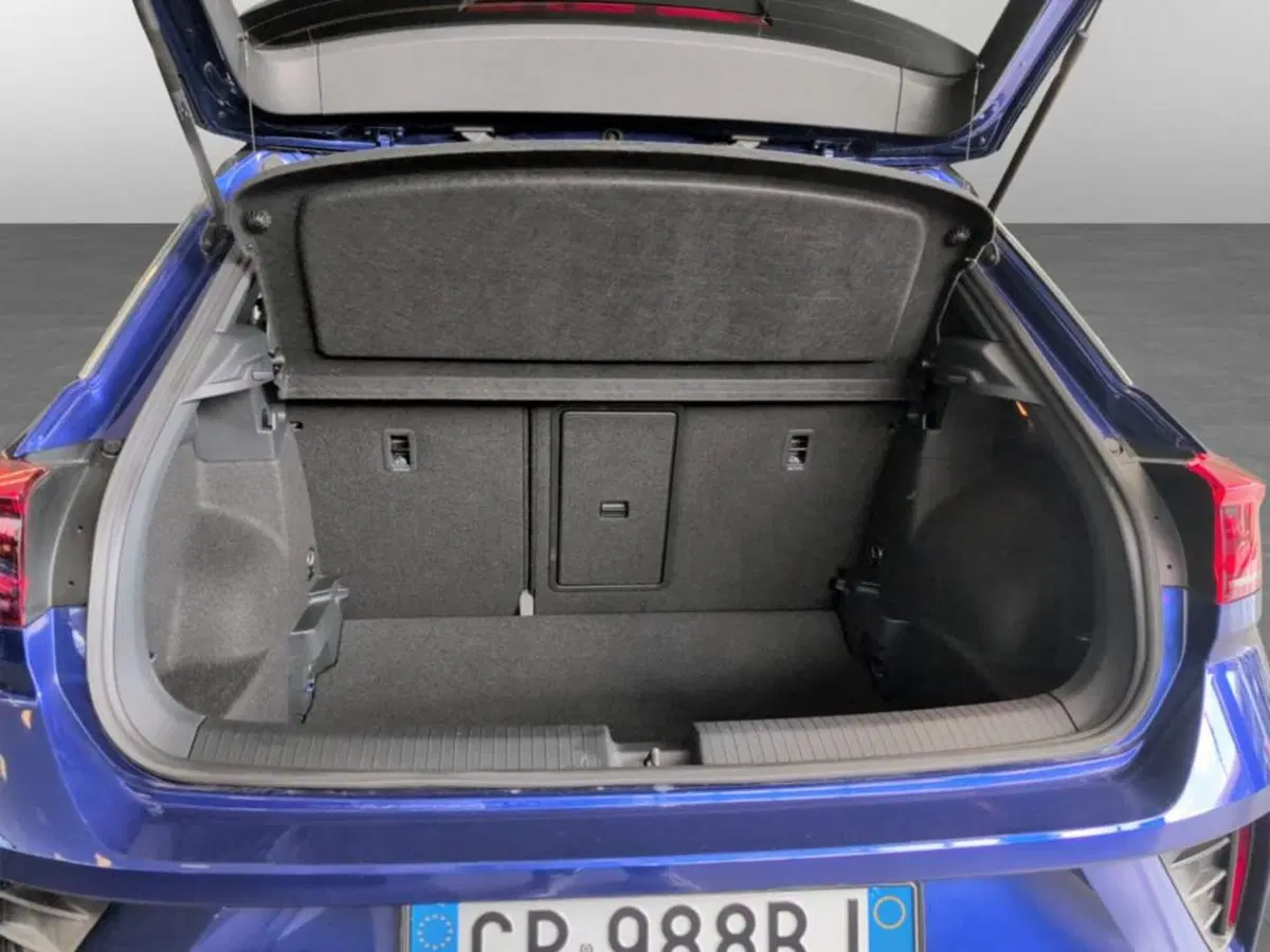 Volkswagen T-Roc usata a Piacenza (8)