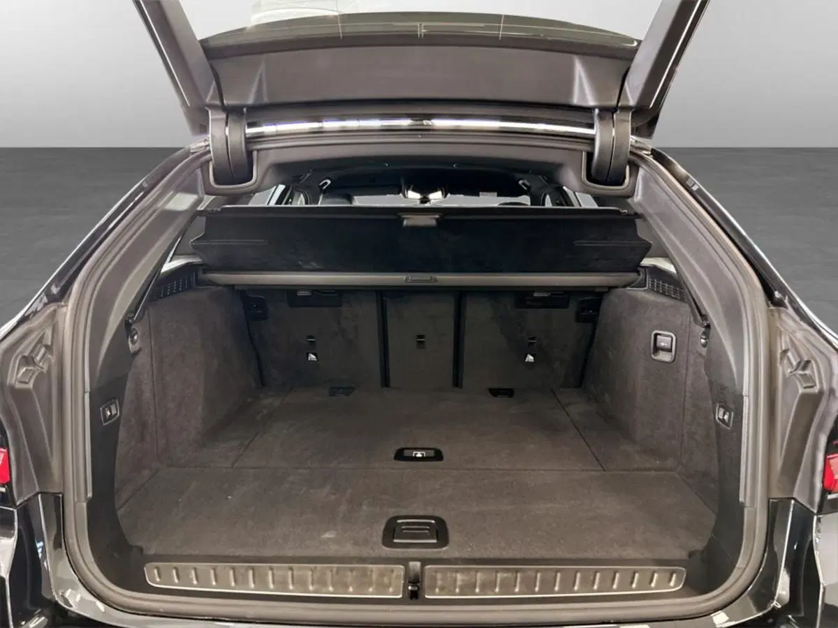 BMW Serie 5 Touring usata a Piacenza (7)